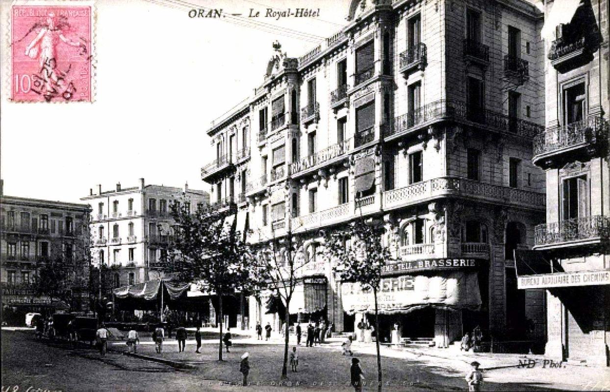 Oran - Boulevard du Lycee - Le Royal-Hotel - 1907.jpg